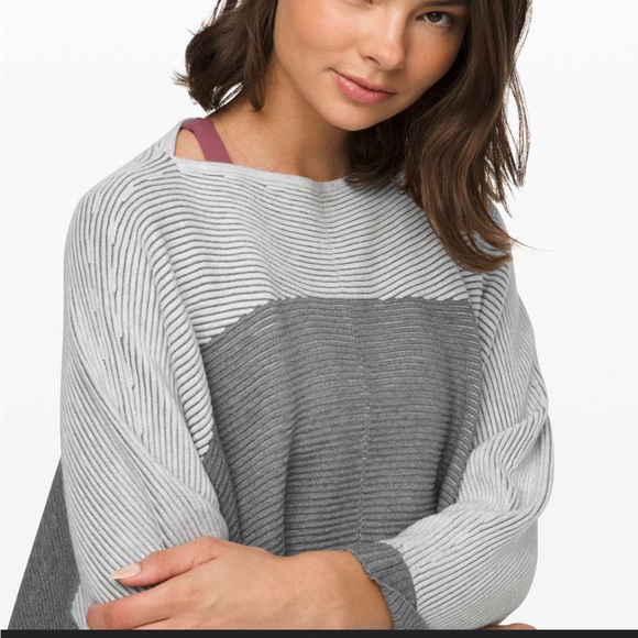 NWT Lululemon It All Lines Up Poncho - Picture 3 of 7